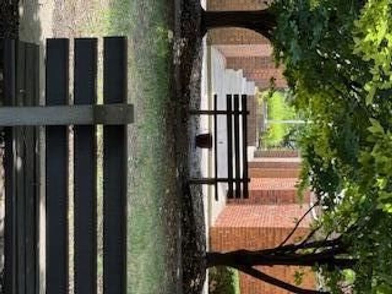 1883 Willoway Circle N, Columbus, OH 43220 Photo 7