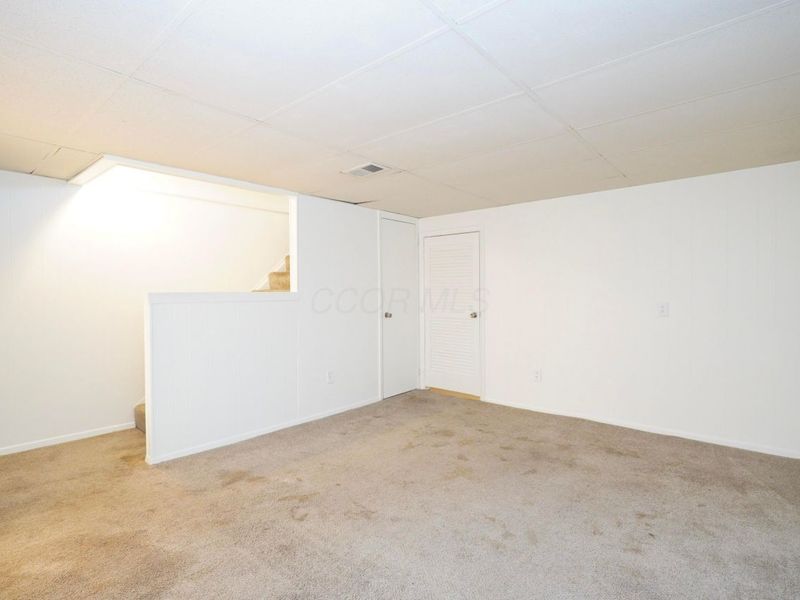 1883 Willoway Circle N, Columbus, OH 43220 Photo 7