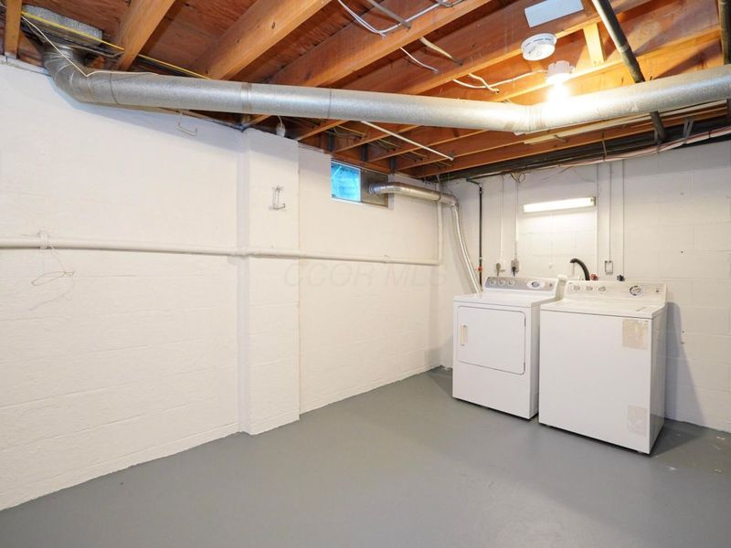 1883 Willoway Circle N, Columbus, OH 43220 Photo 8