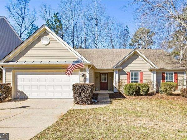 2407 Traywick Chase, Alpharetta, GA 30004