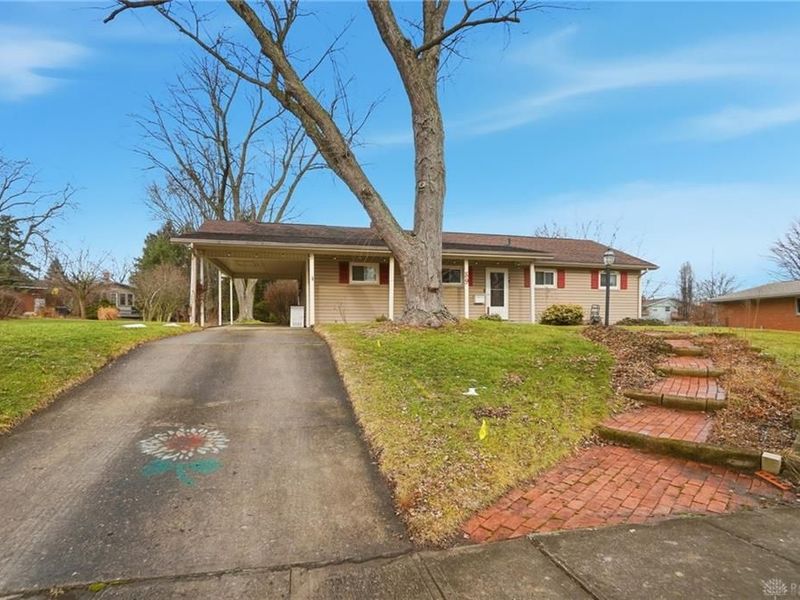 59 Amokee Place, Tipp City, OH 45371 Photo 9