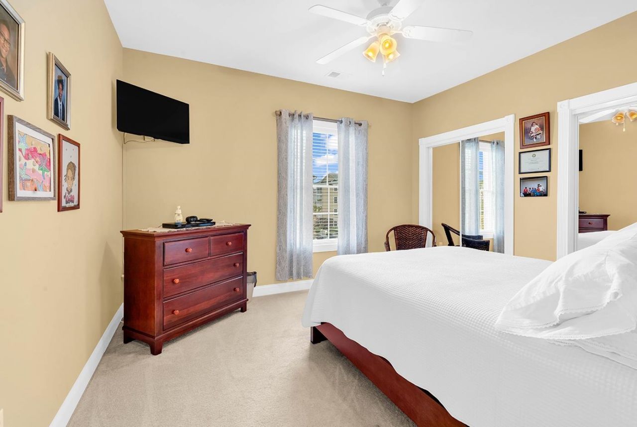 4874 Luster Leaf Circle Photo 15