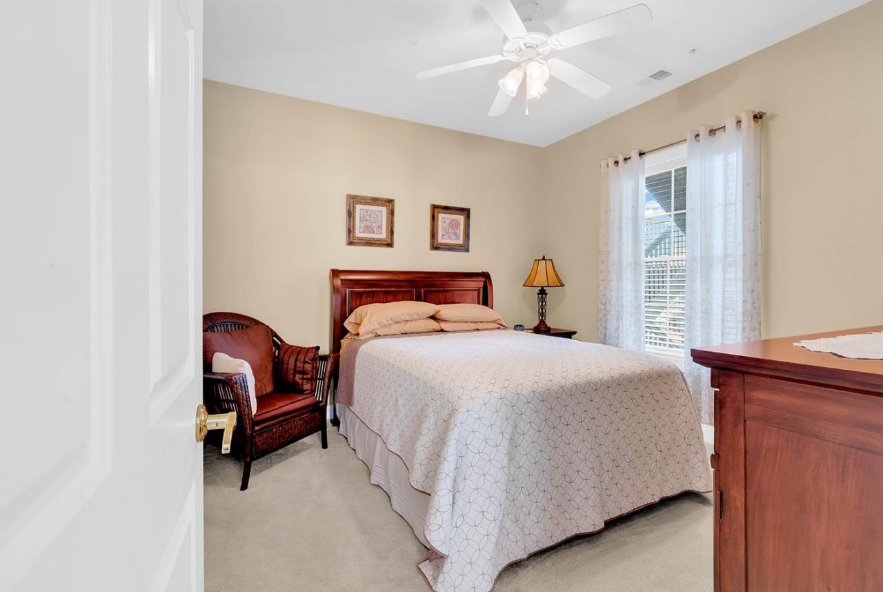 4874 Luster Leaf Circle Photo 18