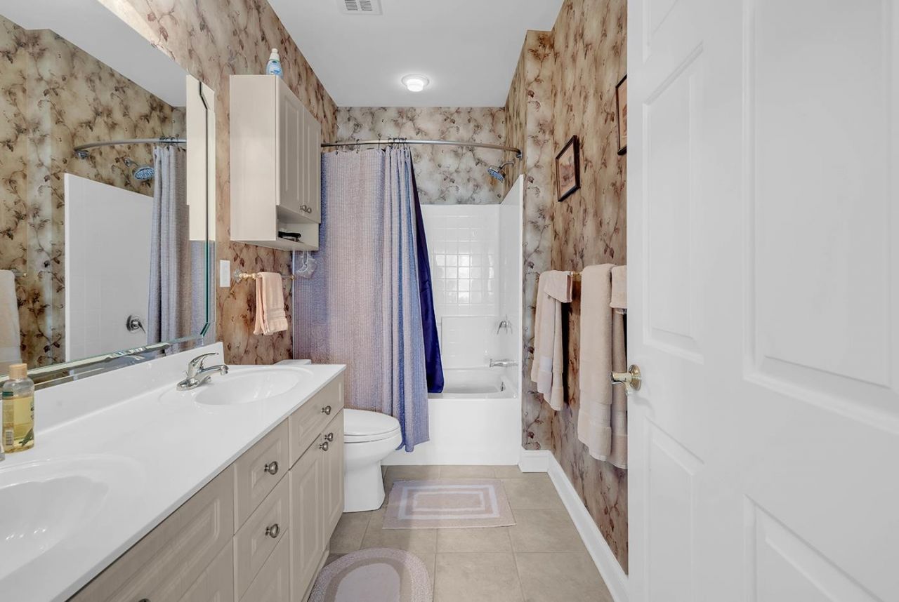 4874 Luster Leaf Circle Photo 29