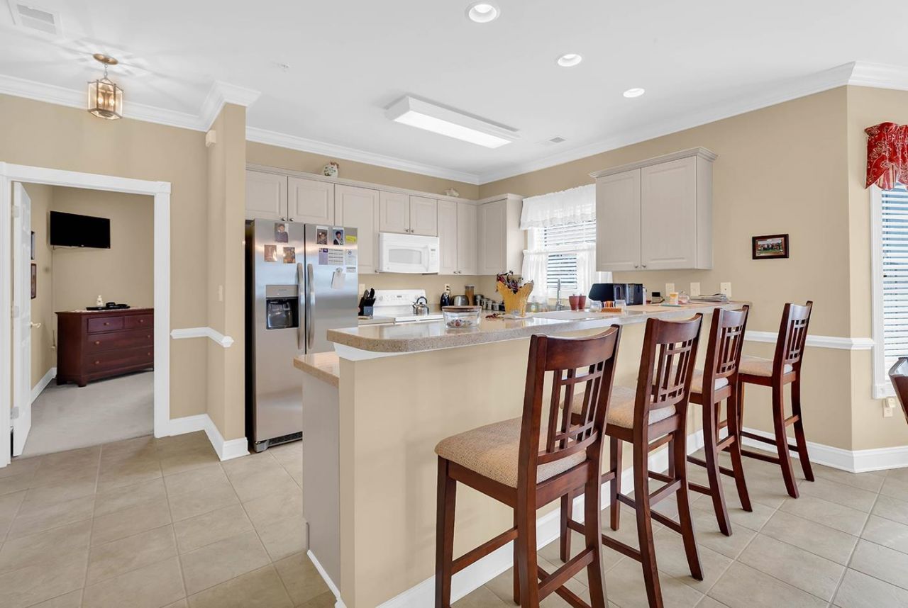 4874 Luster Leaf Circle Photo 6