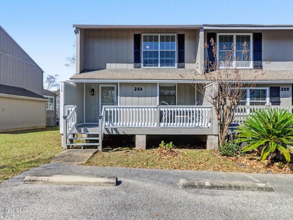 288 Highpoint Drive, Diamondhead, MS 39525