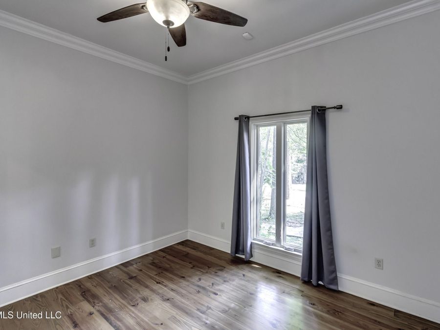 Property Image 58