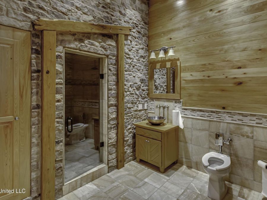 Property Image 70