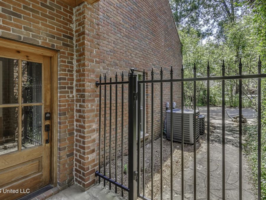 Property Image 90