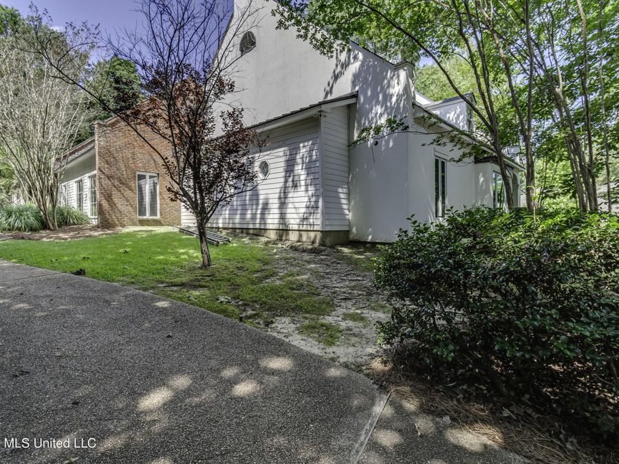 Property Image 92