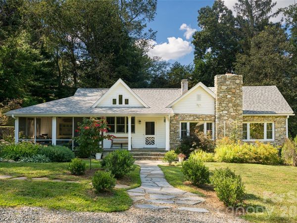 15 Wolfe Cove Road, Asheville, NC 28804