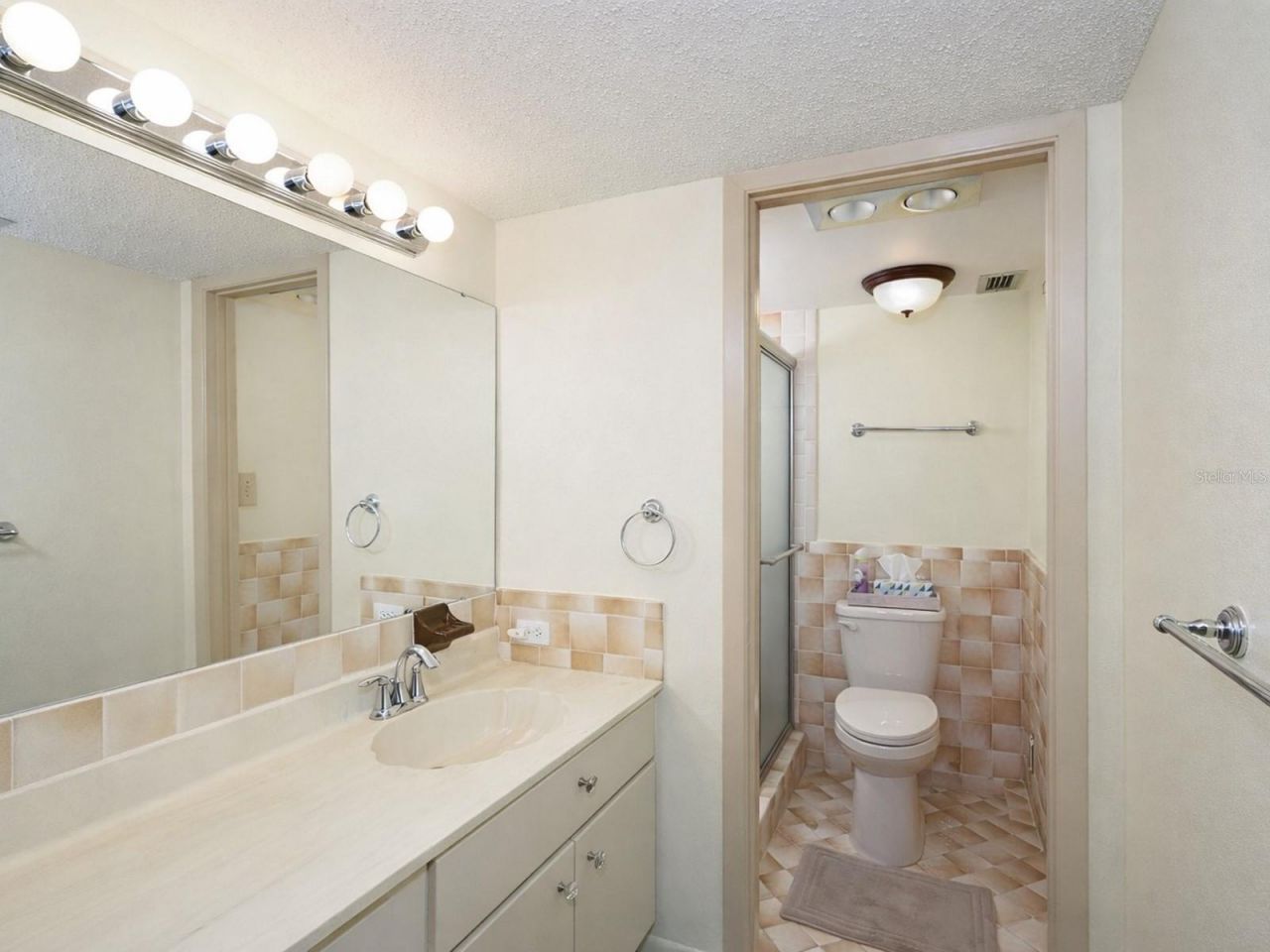 1770 Benjamin Franklin Drive, Unit 206, Sarasota, FL 34236 Photo