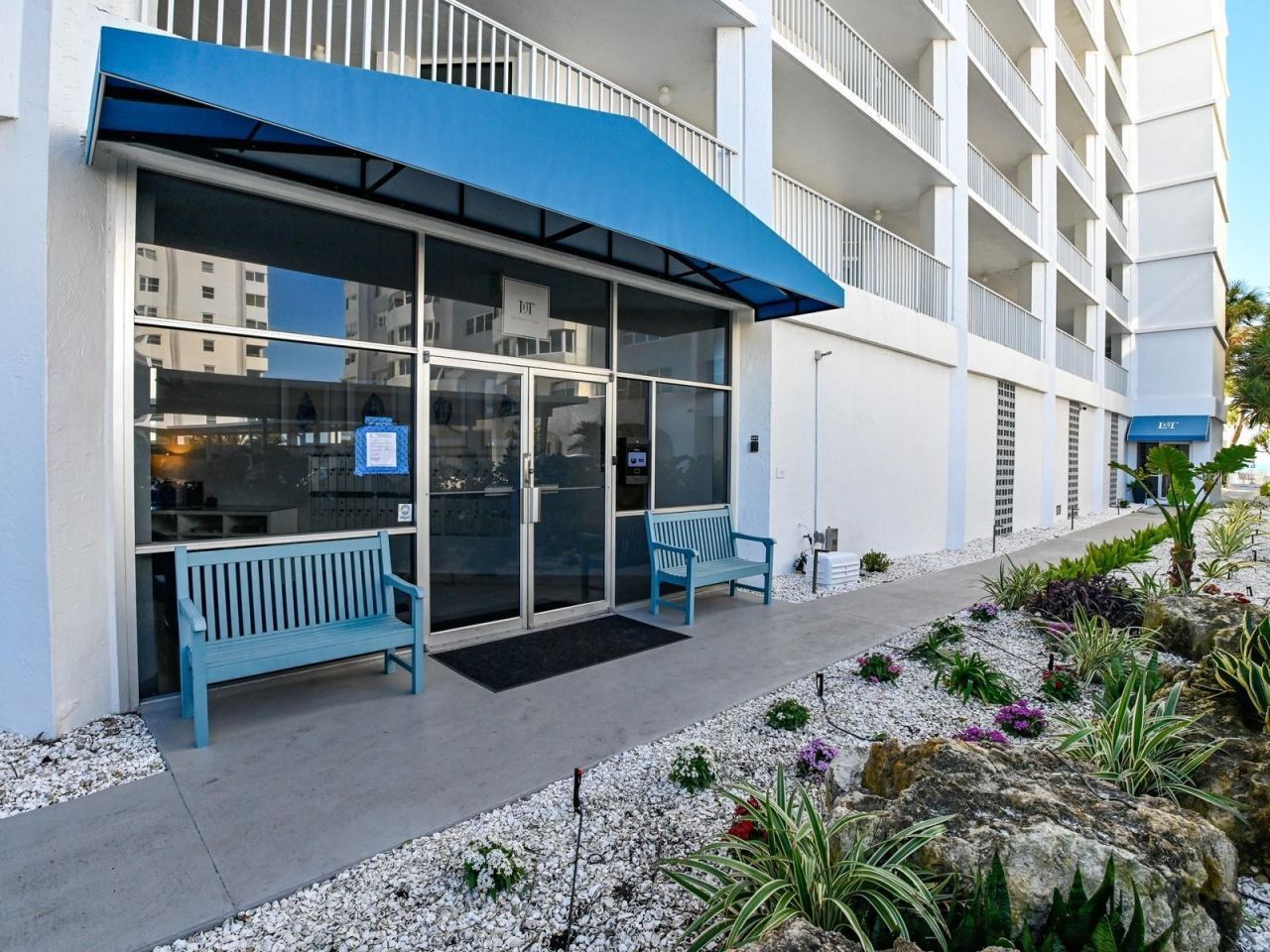 1770 Benjamin Franklin Drive, Unit 206, Sarasota, FL 34236 Photo