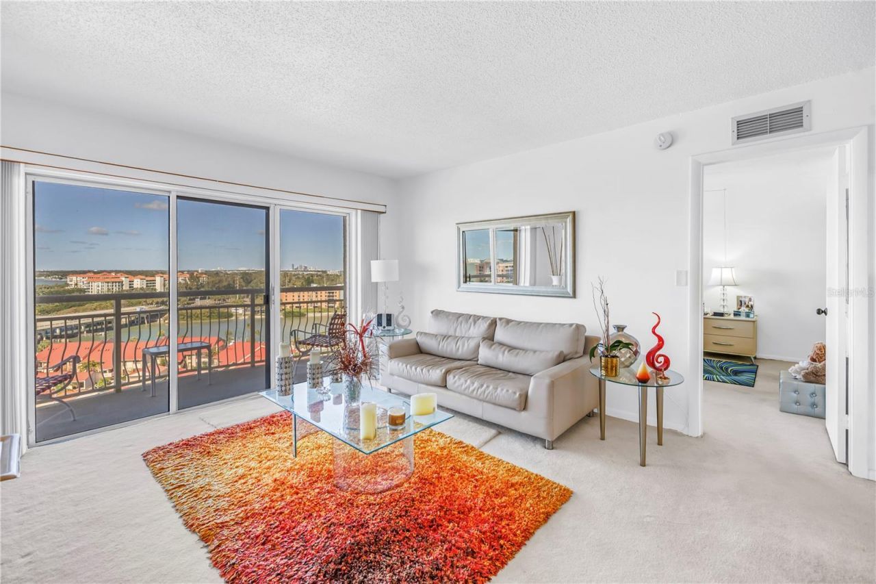 4900 Brittany Drive S, Unit 1209, Saint Petersburg, FL 33715 Photo