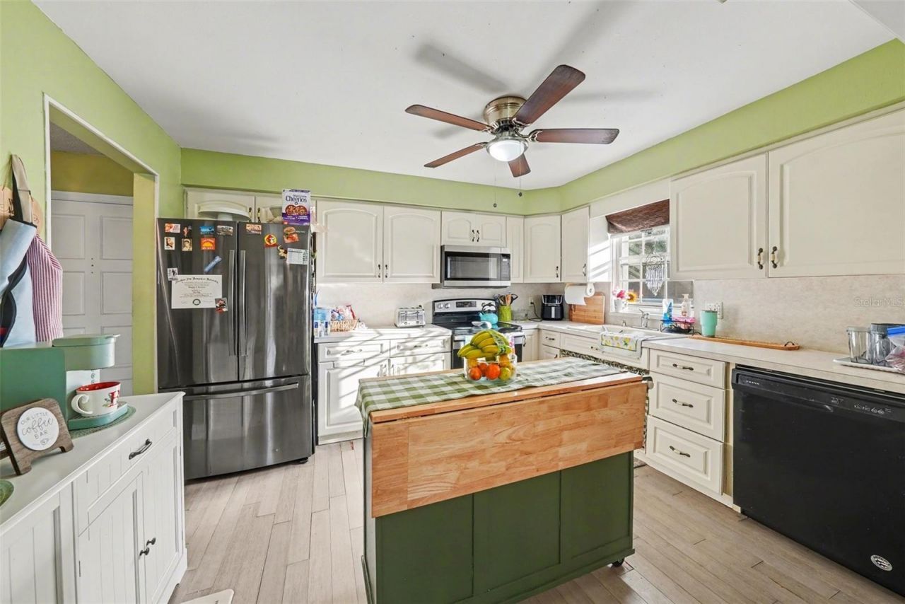 701 Poinsettia Road, Unit 240, Belleair, FL 33756 Photo