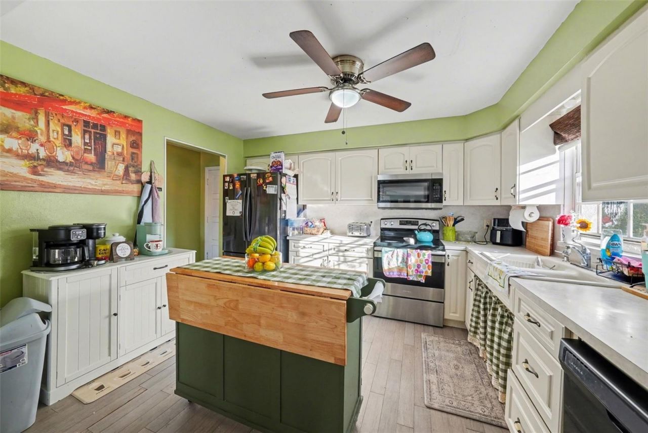 701 Poinsettia Road, Unit 240, Belleair, FL 33756 Photo