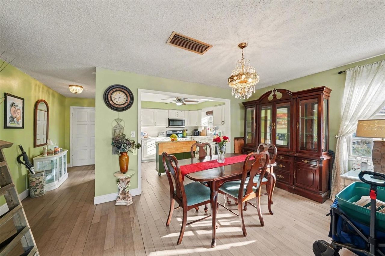 701 Poinsettia Road, Unit 240, Belleair, FL 33756 Photo