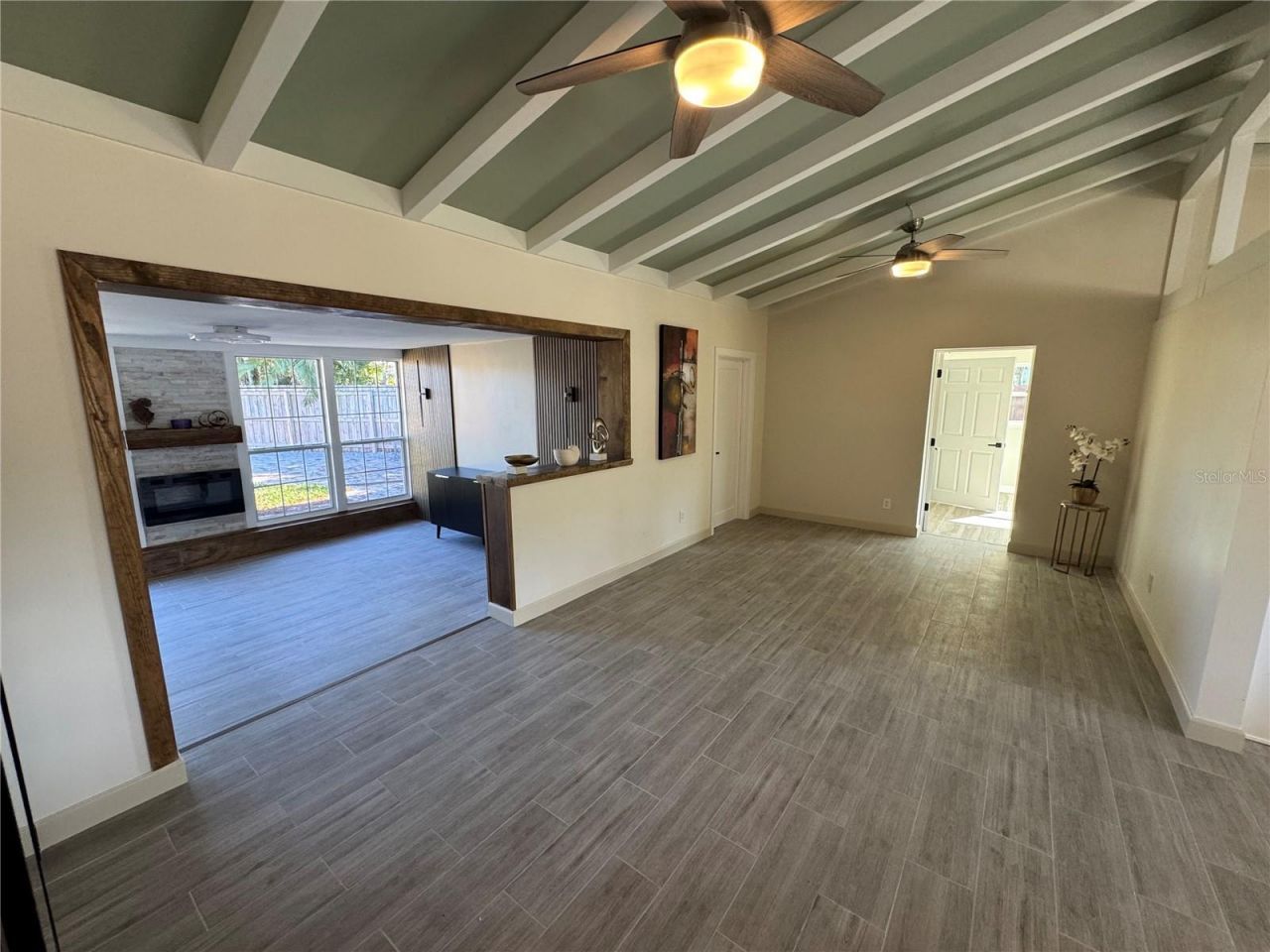 1500 Carson Circle Ne, Saint Petersburg, FL 33703 Photo