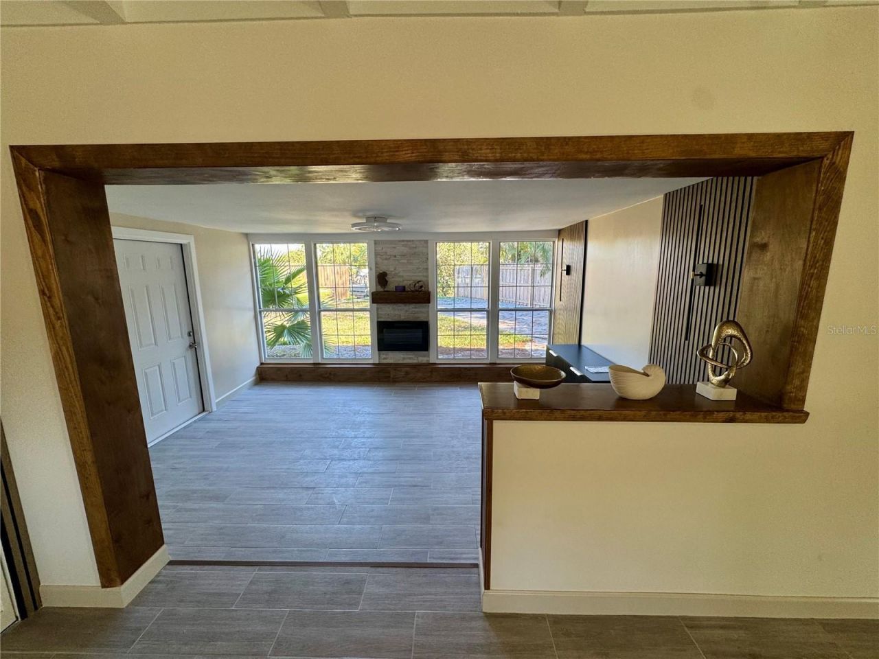 1500 Carson Circle Ne, Saint Petersburg, FL 33703 Photo