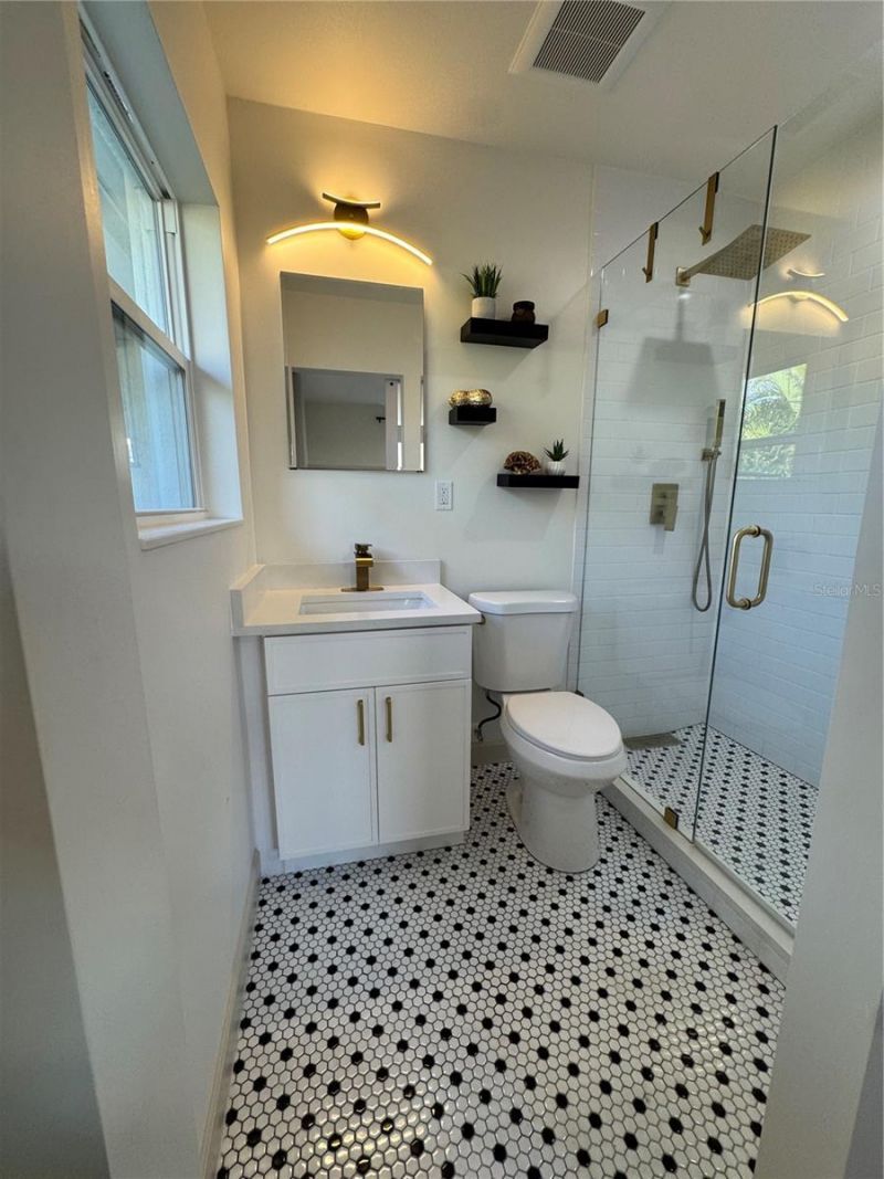 1500 Carson Circle Ne, Saint Petersburg, FL 33703 Photo