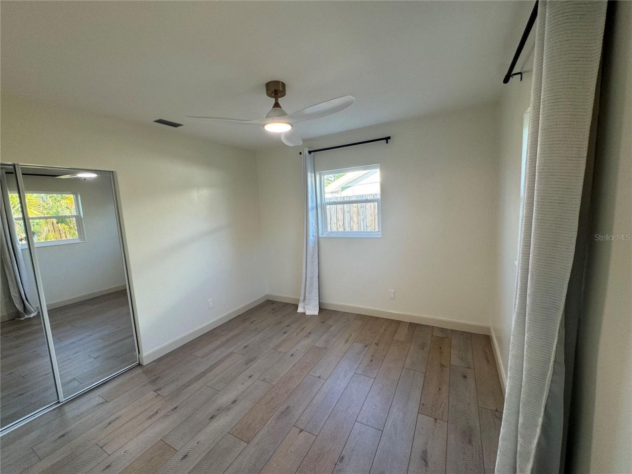 1500 Carson Circle Ne, Saint Petersburg, FL 33703 Photo