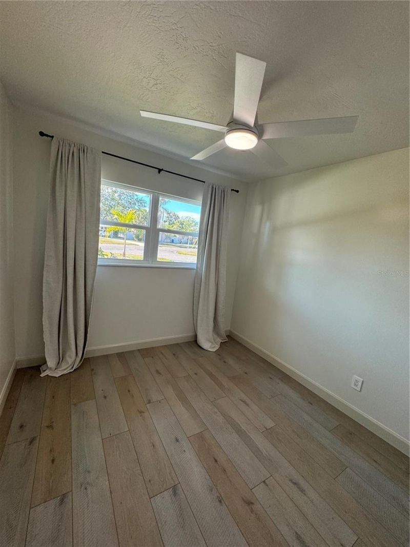 1500 Carson Circle Ne, Saint Petersburg, FL 33703 Photo