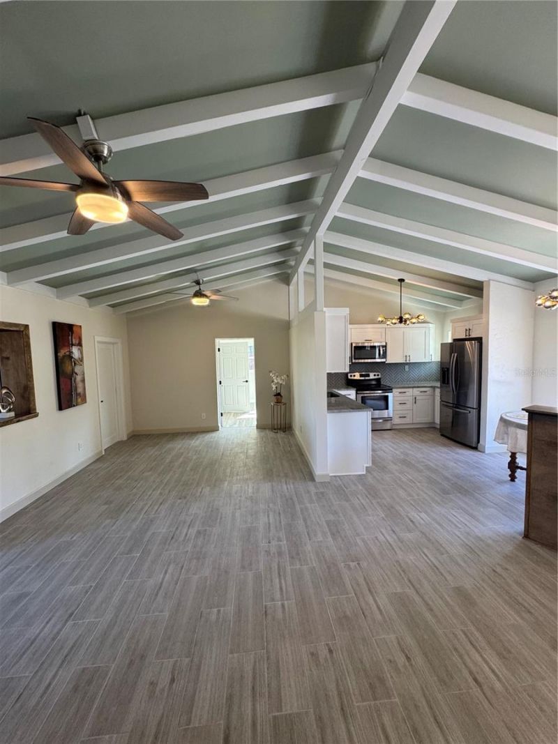 1500 Carson Circle Ne, Saint Petersburg, FL 33703 Photo