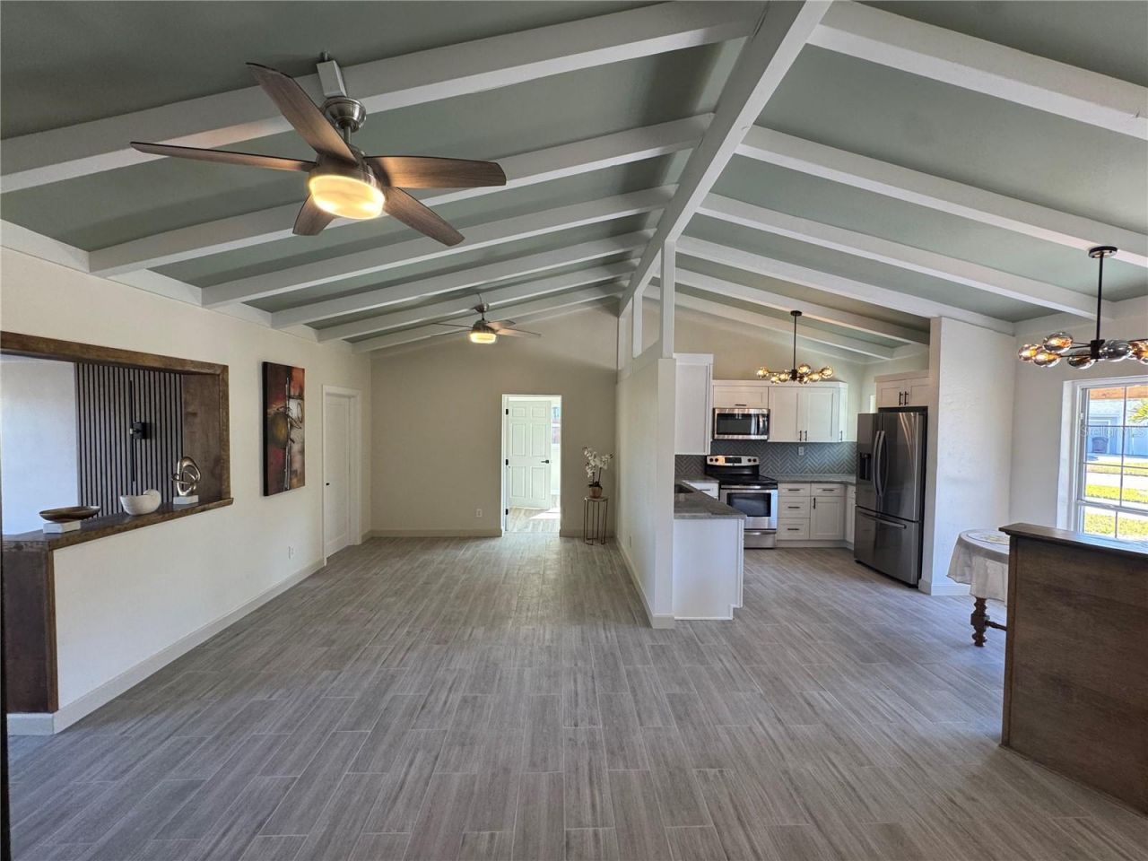 1500 Carson Circle Ne, Saint Petersburg, FL 33703 Photo