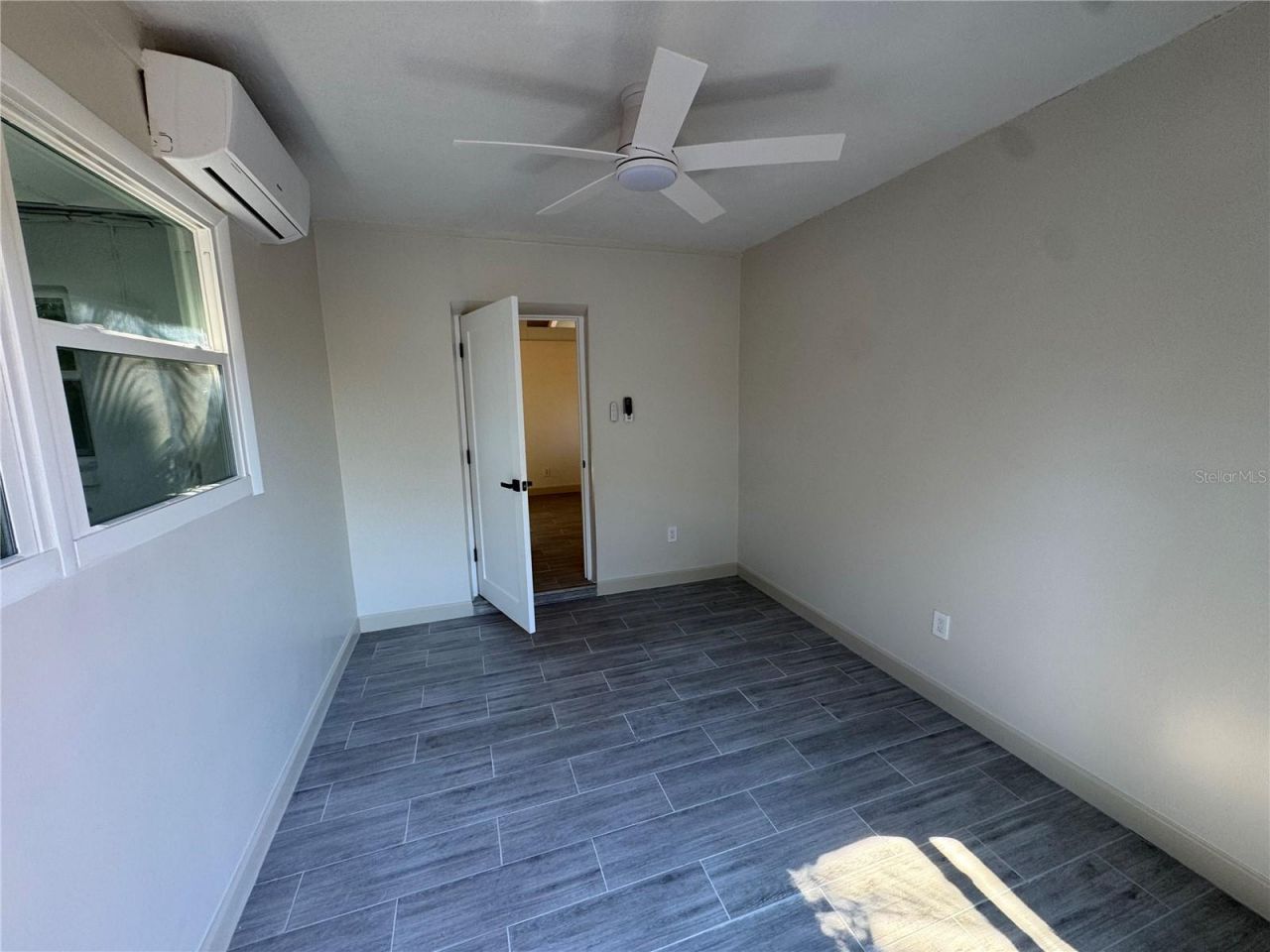 1500 Carson Circle Ne, Saint Petersburg, FL 33703 Photo