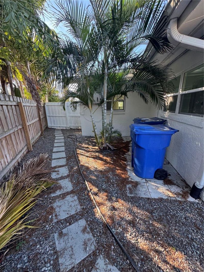 1500 Carson Circle Ne, Saint Petersburg, FL 33703 Photo