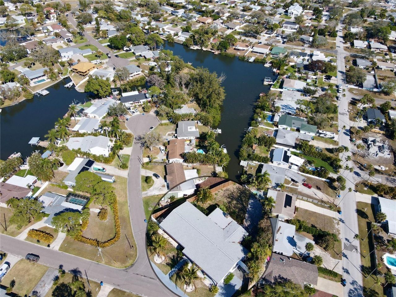 1500 Carson Circle Ne, Saint Petersburg, FL 33703 Photo