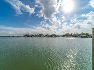 1217 BAY SHORE BOULEVARD, INDIAN ROCKS BEACH, FL 33785