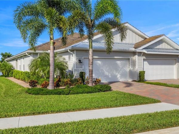 14644 Edgewater CIR, NAPLES, FL 34114