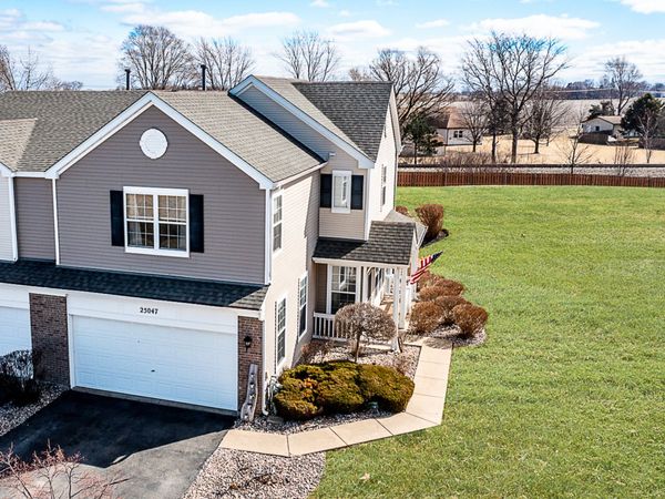 25047 Clare Circle , Manhattan, IL 60442