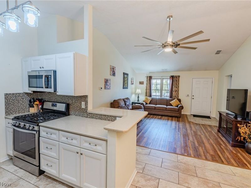 2904 Shakespeare Lane, Avon, OH 44011 Photo 13