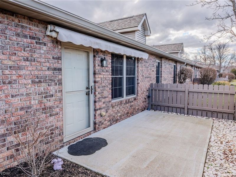 2904 Shakespeare Lane, Avon, OH 44011 Photo 4