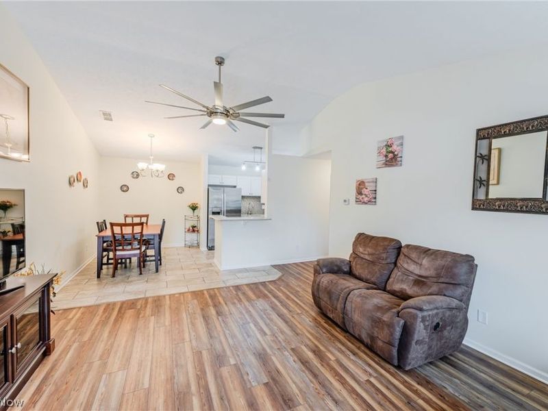 2904 Shakespeare Lane, Avon, OH 44011 Photo 6