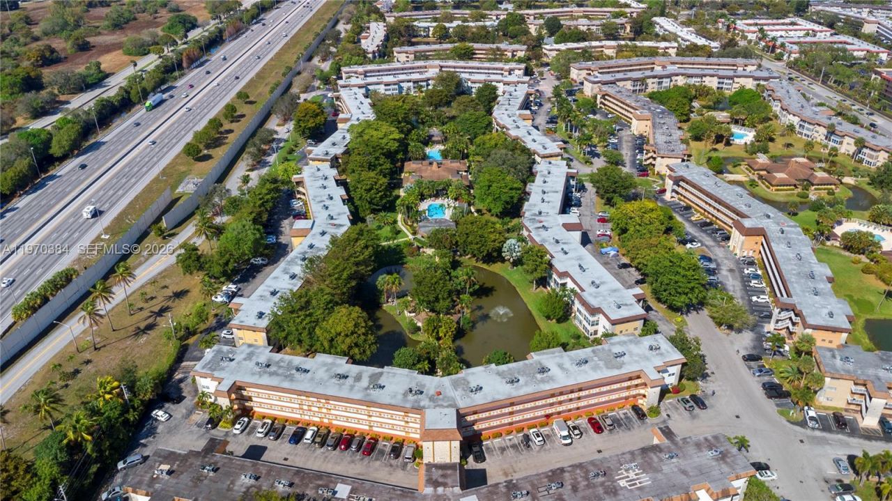 5121 W Oakland Park Blvd, Unit 304, Lauderdale Lakes, FL 33313 Photo