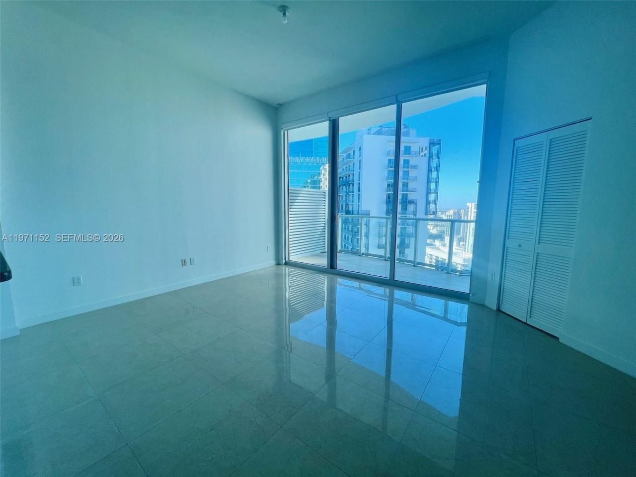 300 S Biscayne Blvd , Unit PH-3907, Miami, FL 33131 Photo