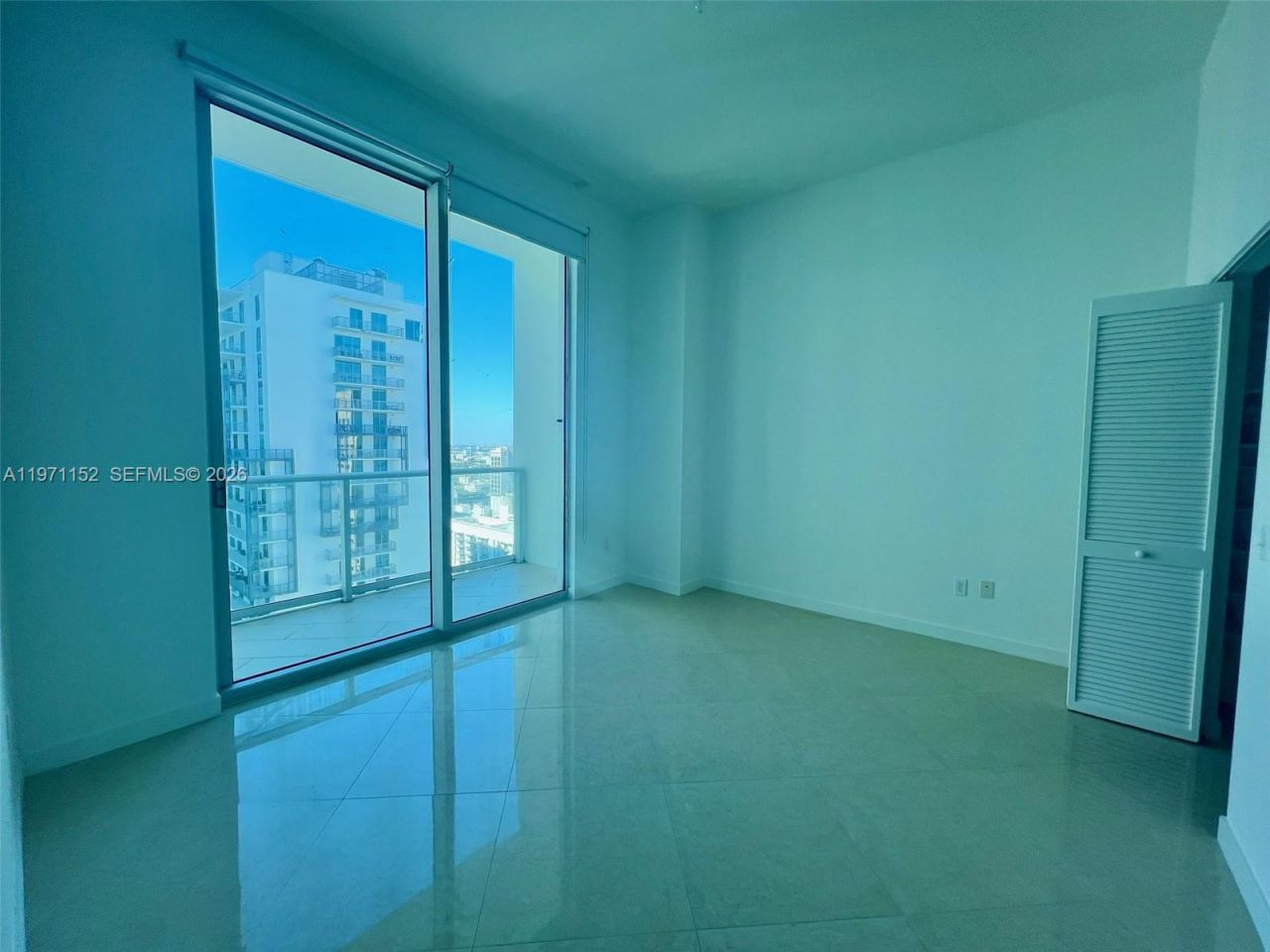 300 S Biscayne Blvd , Unit PH-3907, Miami, FL 33131 Photo