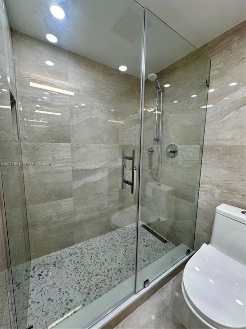 230 174th St, Unit 1505, Sunny Isles Beach, FL 33160 Photo