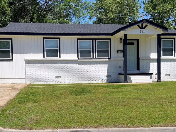 241 E 53rd Street N, Tulsa, OK 74126