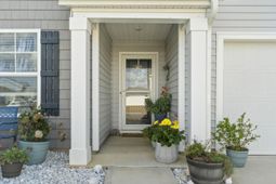 615 Norwich Ln. photo 4