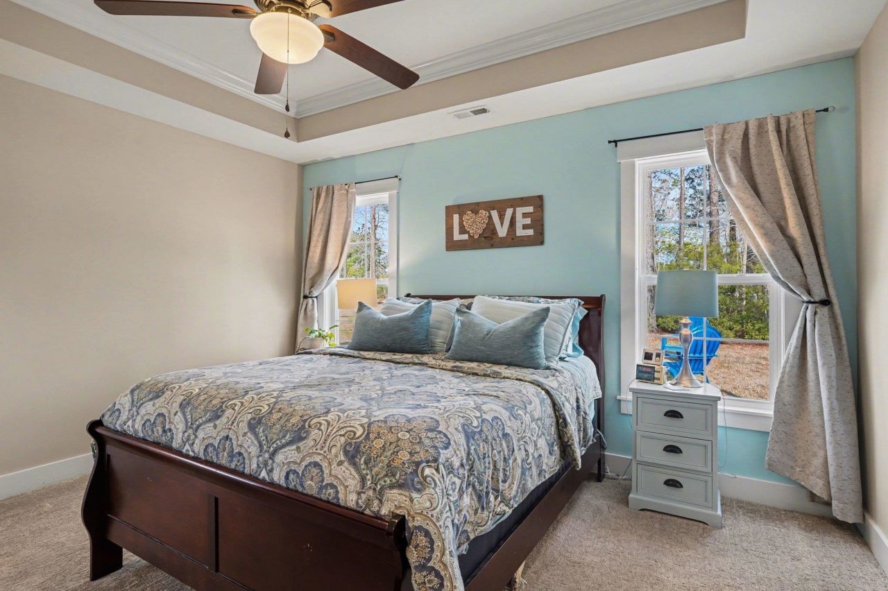 141 Penn Circle Photo 22