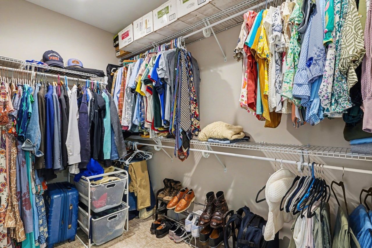 141 Penn Circle Photo 27