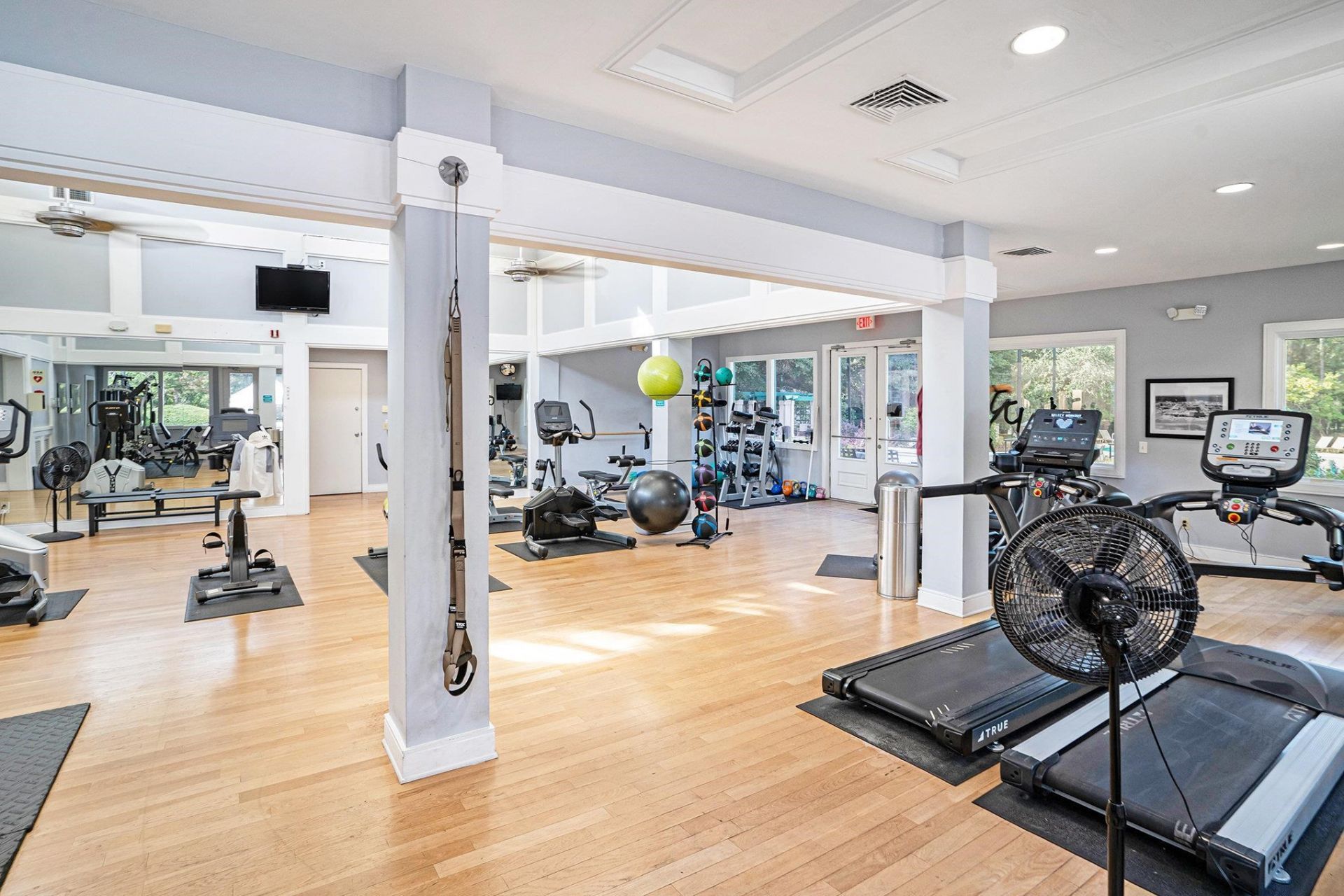 1401 Lighthouse Dr. Photo 24