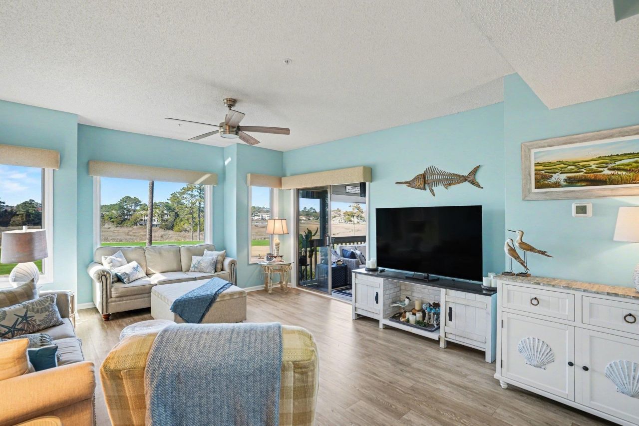 1401 Lighthouse Dr. Photo 8