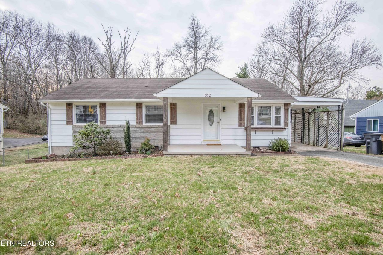 312 Sarvis Drive, Knoxville, TN 37920 Main Photo