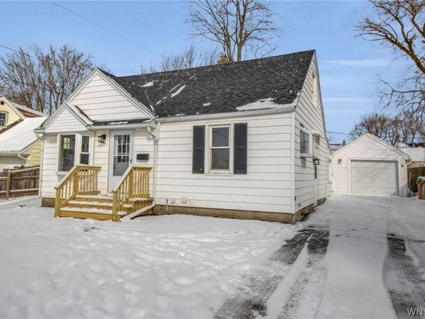 144 Clearvale Drive, Buffalo, NY 14225
