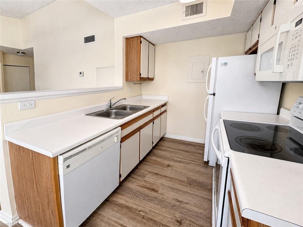 12591 Equestrian Cir, Unit 1202, Fort Myers, FL 33907 Photo